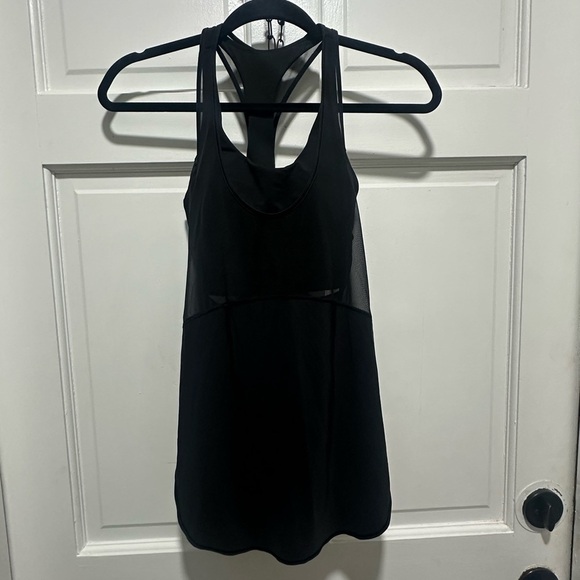 Lululemon Twist Around Tank *Light Support For C/D Cup Black Size 4 W1AIDS - Picture 4 of 7